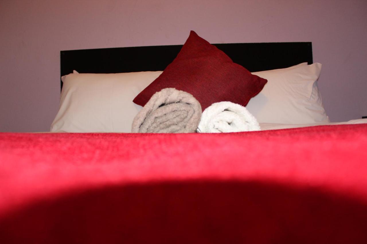 Davilla Guest House Mazenod Экстерьер фото