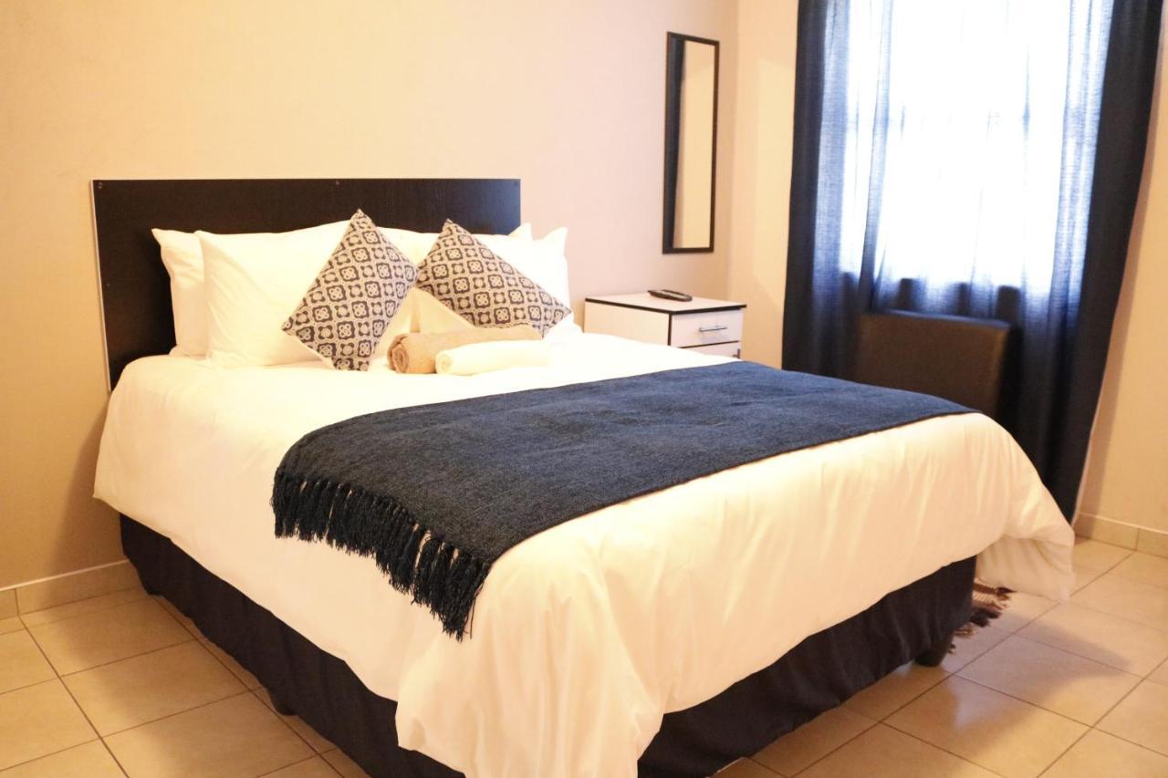 Davilla Guest House Mazenod Экстерьер фото